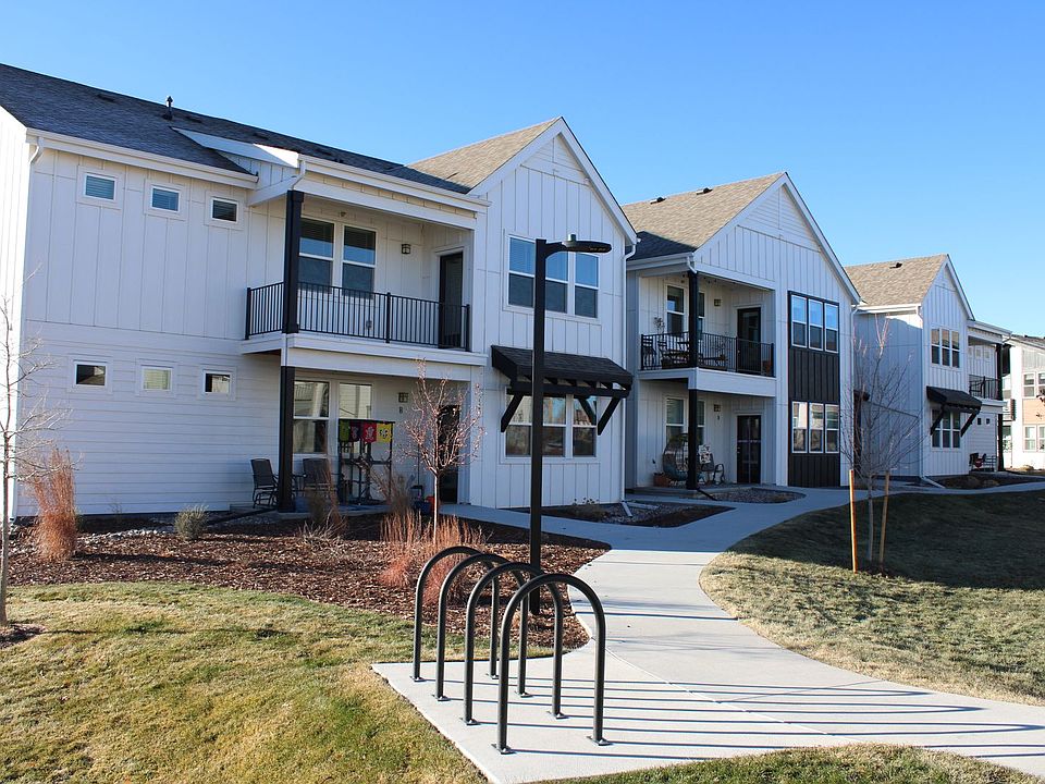 1st image of 557 Vicot Way Unit C