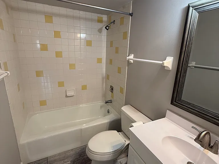 904 Bluffway Dr #902 — Photo 12