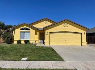 2407 Novi Dr, Riverbank, CA 95367