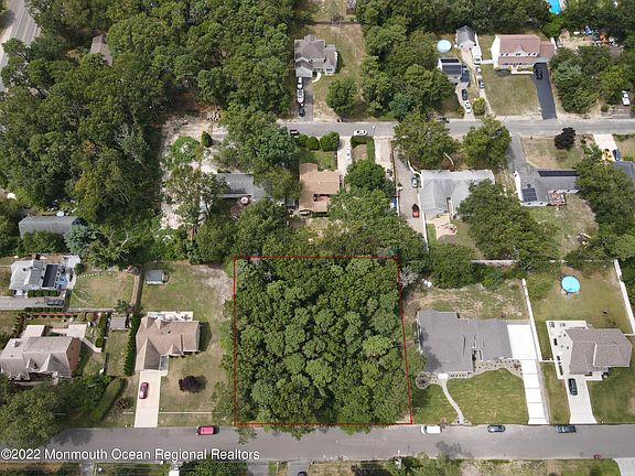 2nd image of 384 McKinley Ave