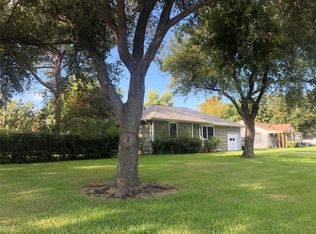 1111 19th Ave N, Texas City, TX 77590