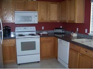 3rd image of 2650 Tennyson Ave SE