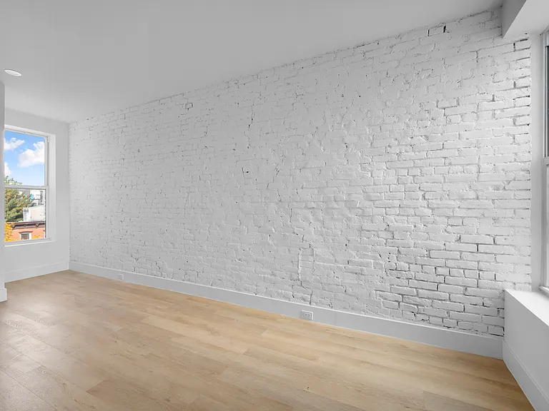 104 India St #3L — Photo 5