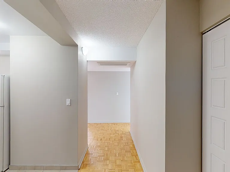 2220 Halifax Dr — Photo 54