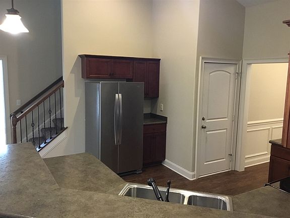 2nd image of 1216 Bothwell Pl