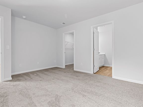 4th image of 1050 Cherrystone Loop