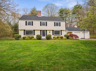 28 Westmont St, West Hartford, CT 06117