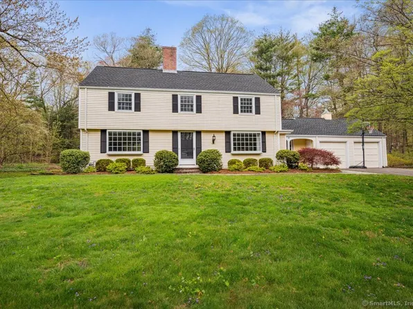 28 Westmont Street, West Hartford, CT 06117