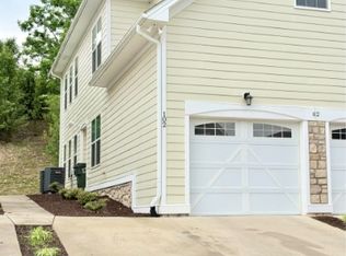 62 Windgate Cir #102, Fishersville, VA 22939