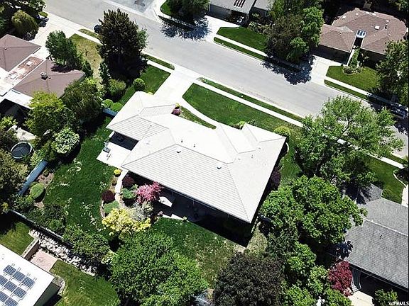 4th image of 2711 E Sherwood Dr