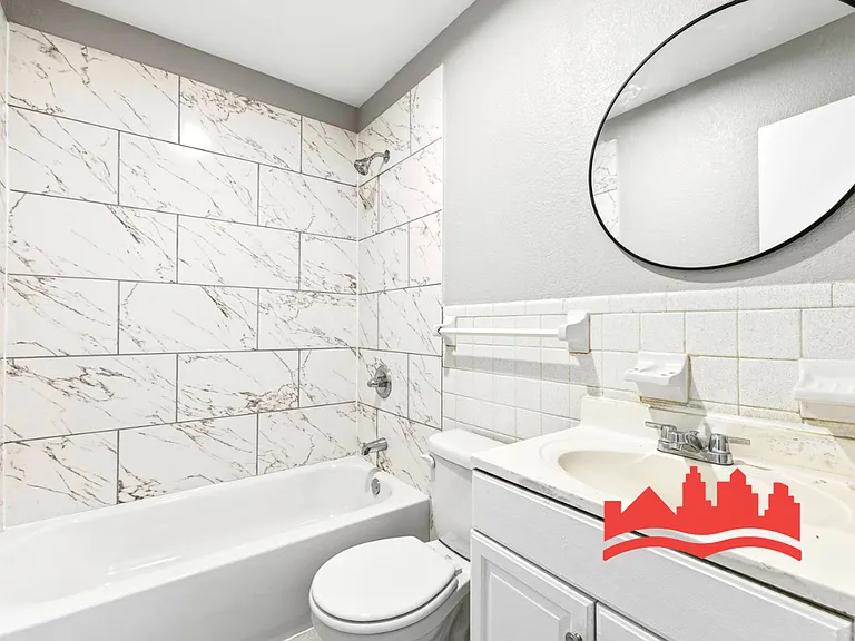 3230 Sweet Springs Dr — Photo 20