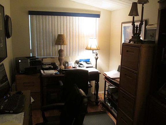 3rd image of 601 N Kirby St Space 427