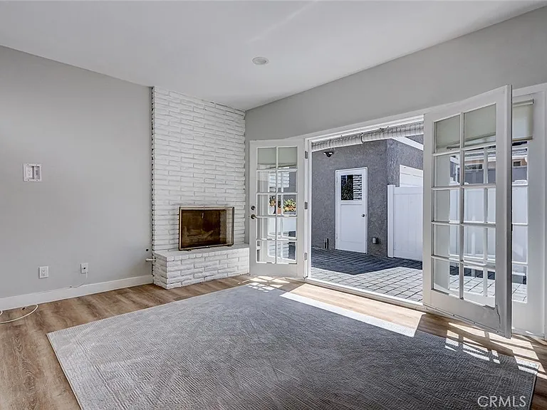 644 14th St — Photo 20