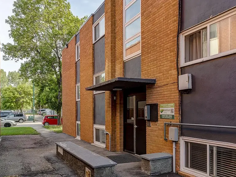 3046 Arlington Ave — Photo 22