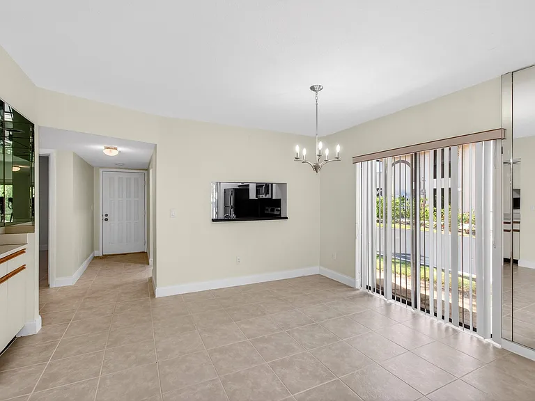 351 Club Cir #101 — Photo 24