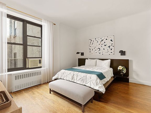 3rd image of 51 W 81st St APT 7L