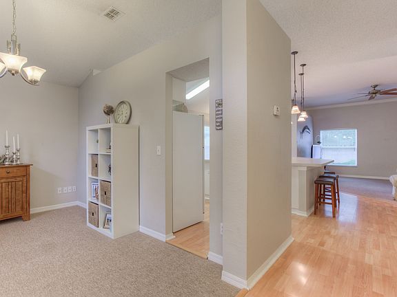 5th image of 10242 Oasis Palm Dr