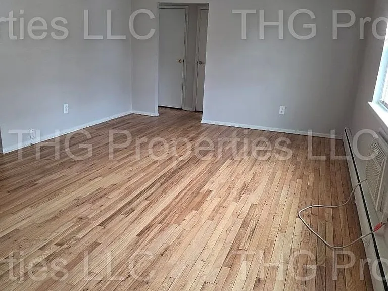 22 Green St #63 — Photo 4