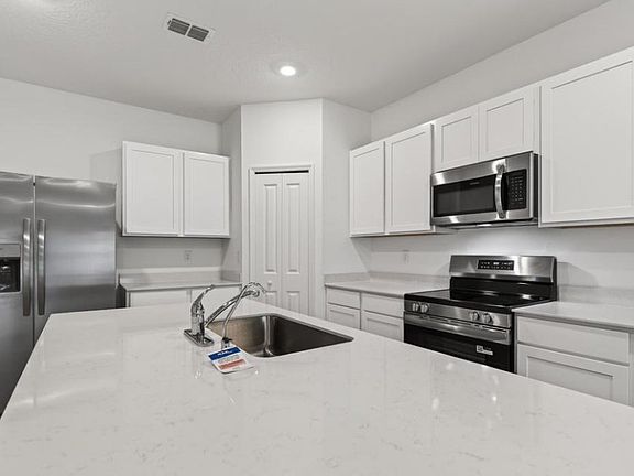 3rd image of 3958 Mid Century St #1
