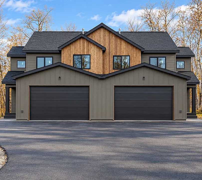 760 N Elkhorn Dr