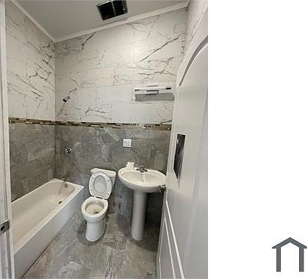 5th image of 89 Yonkers Ave APT 1
