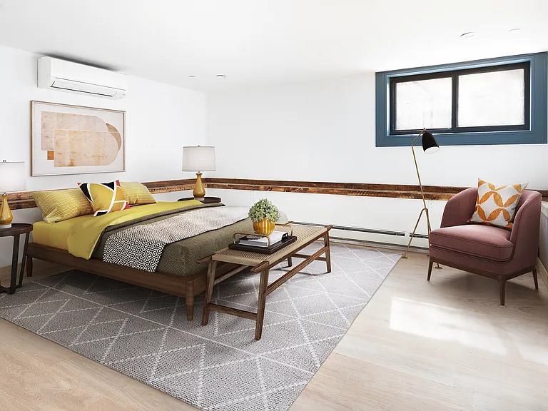 394 Quincy St #1R — Photo 6