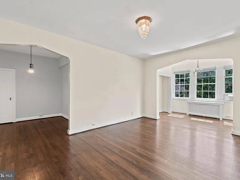 2737 Devonshire Pl NW #110 — Photo 25