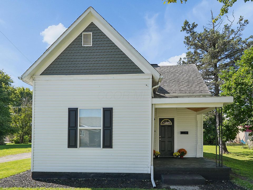 1st image of 13 Maple St