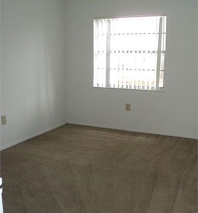 5th image of 2549 N Alafaya Trl #94-1