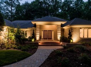 114 Redfern Dr, Cary, NC 27518