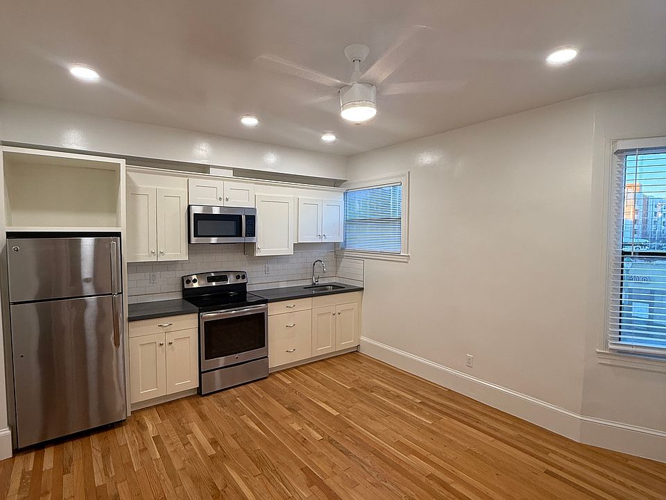 1st image of 1244 2nd Ave APT 103
