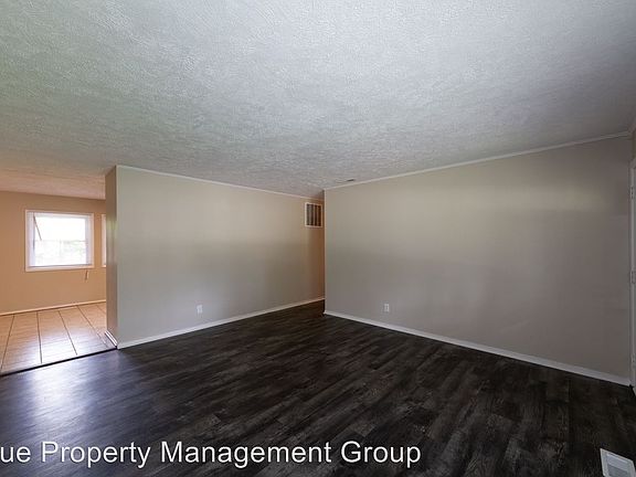 3rd image of 4408 Barnor Dr