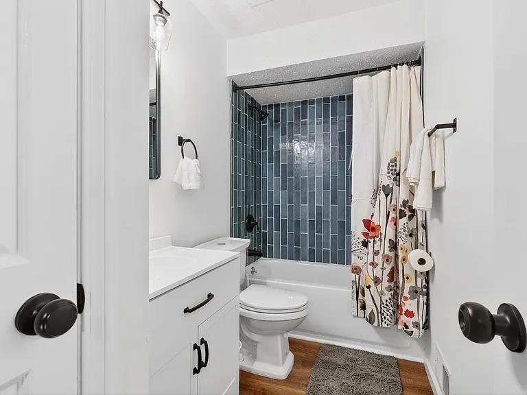 646 Fox Plains Dr — Photo 35