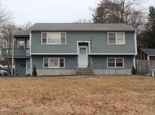 20 Linwood Ave, Bellingham, MA 02019