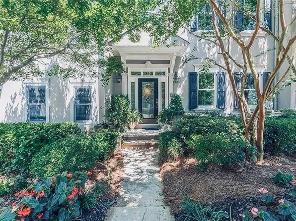9385 Knollcrest Blvd, Johns Creek, GA 30022
