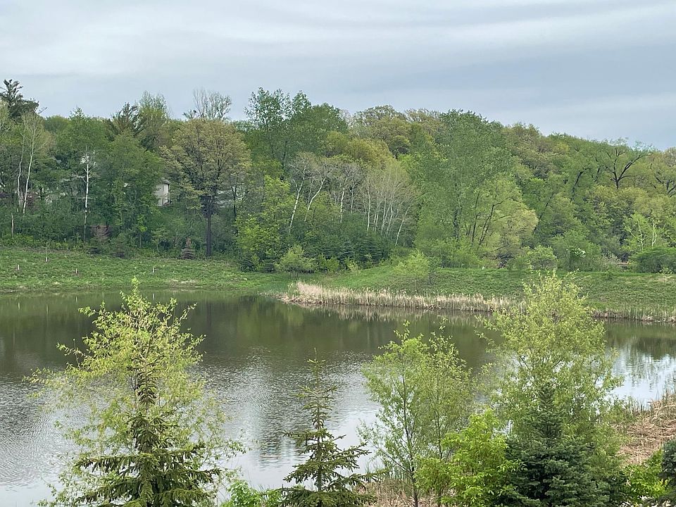 1st image of 14464 Twin Lakes Cir
