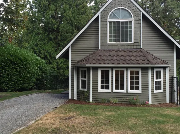 22304 1/2 SE 18th Ct, Sammamish, WA 98075
