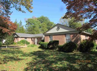 663 Chestnut Ter, Vineland, NJ 08360