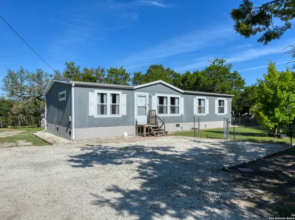 7846 Elk Dr, Spring Branch, TX 78070