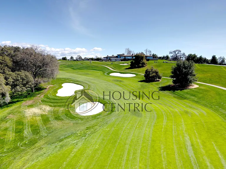4005 Royal Troon Dr — Photo 76