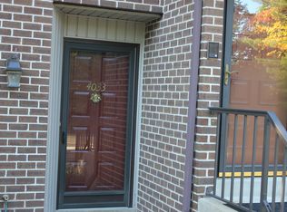 4033 Society Dr, Claymont, DE 19703
