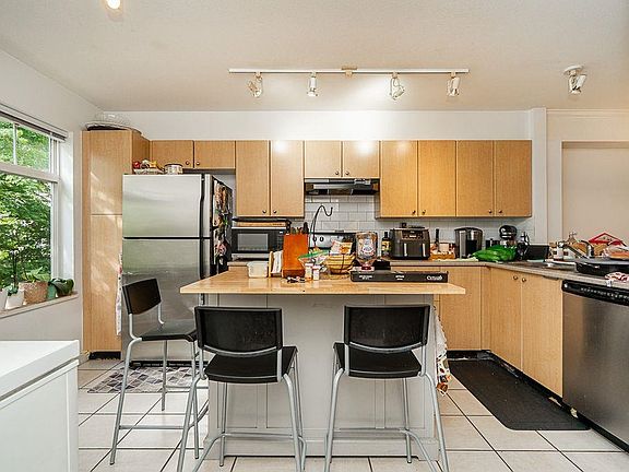 5th image of 15233 34th Ave #3