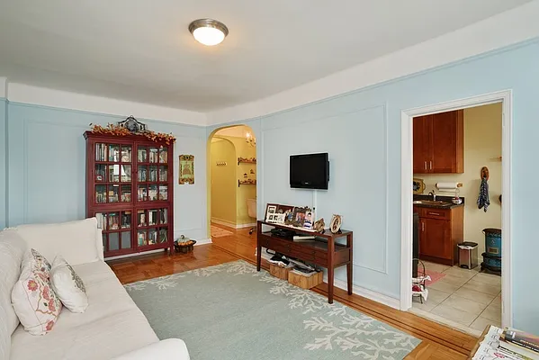 Sold by Keller Williams Realty NYC Group | media 25