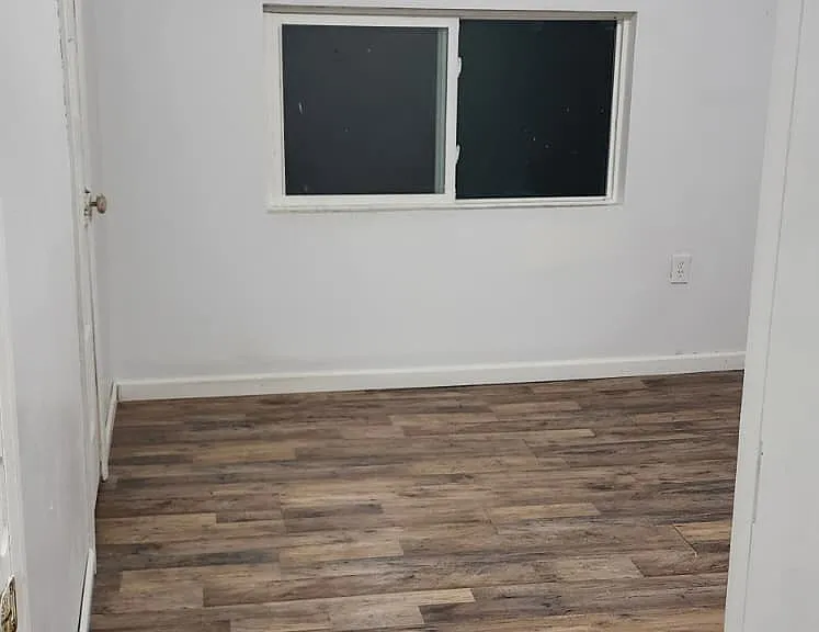 2908 S Battery St — Photo 10