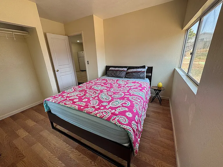 3933 Hope St #2 — Photo 7
