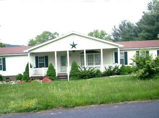 93 Berkeley Ave, Grottoes, VA 24441