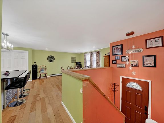 5th image of 2244 Glenwood Rd