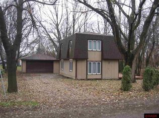 37090 Doe Ave, Waseca, MN 56093