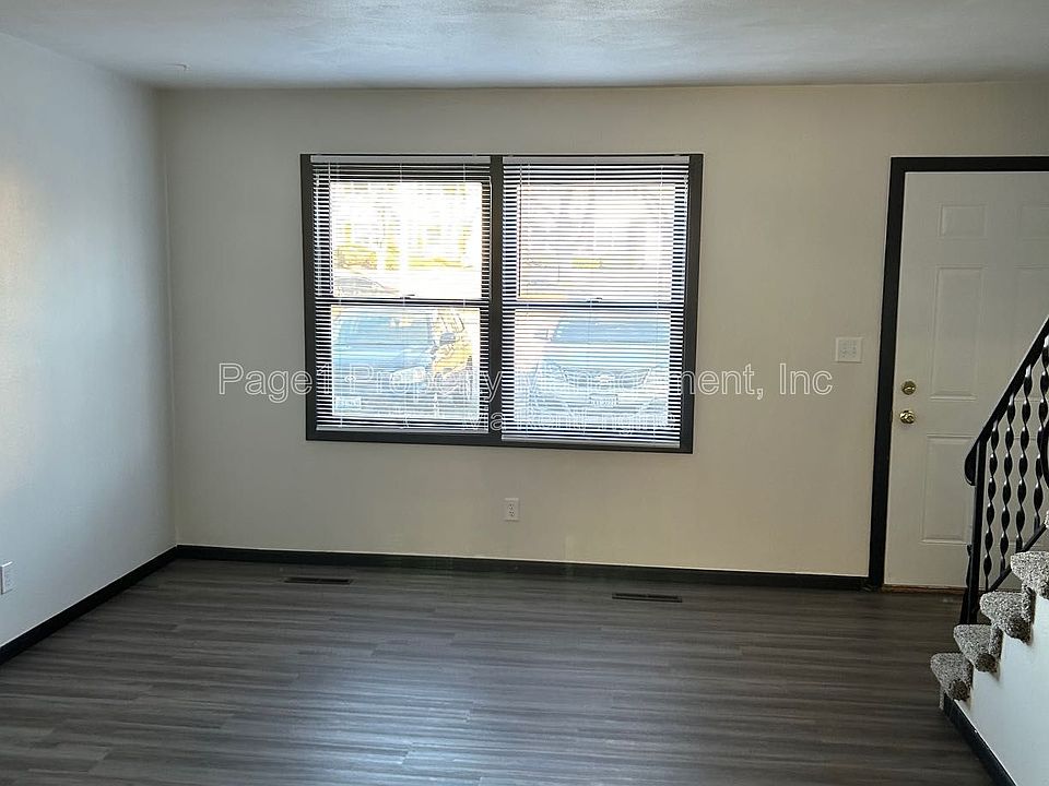 1st image of 2915 Grinnell Ct #2