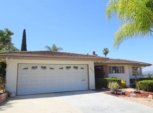 453 Chestnut Ln, Escondido, CA 92025